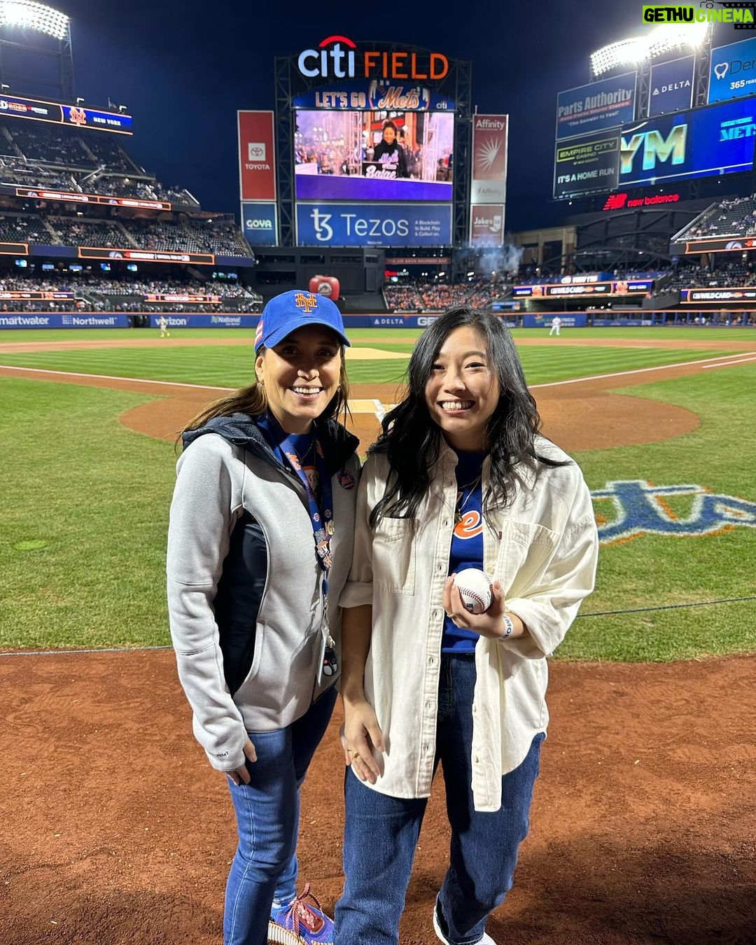 Awkwafina Instagram - The @mets had quite a run this season and it was an honor to see them at the Wildcard game and throw out the ceremonial first pitch in my hometown stadium @citifield - no matter what, they will always be amazin’ ❤️