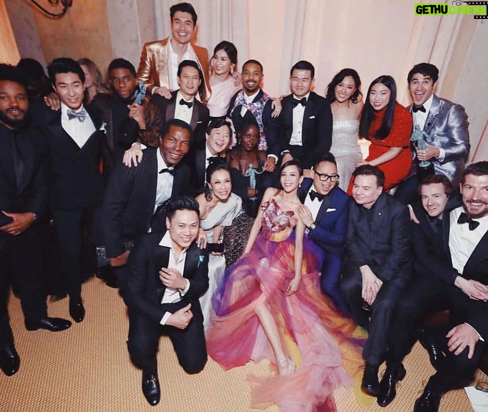 Awkwafina Instagram - An epic night of @sagawards . Congrats to the cast of @blackpanther !! RG: @jonmchu