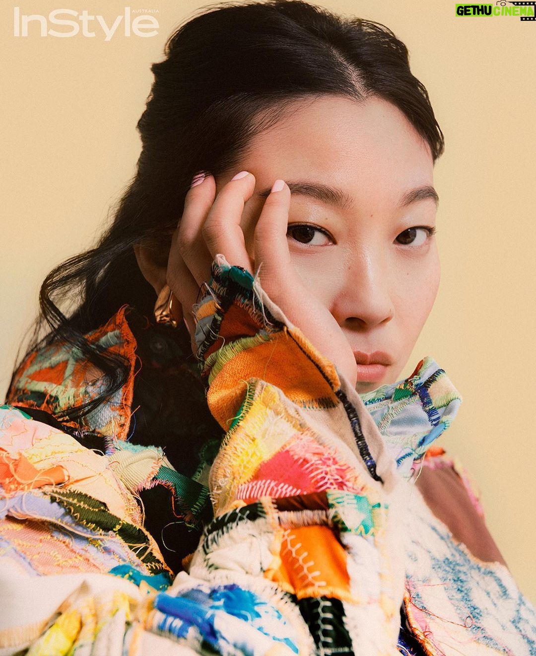 Awkwafina Instagram - Thank you @instyleaus and @justine_cullen for having me in the cover of this months issue! Photographer: @amyharrity Styling: @rachelwayman Creative Director: @hannah.lidbury Story: @courtneypearl Production: @aprh_productions Hair: @kyleeheathhair Makeup: @emilychengmakeup Manicure: @nails_by_yoko Fashion: @mariamseddiq Jewellery: @zimmermann @dinosaur_designs Booking: @talentconnectgroup