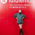 Aya Asahina Instagram – .
.
先日ソウルで行われているlululemonの
イベントに参加させて頂きました🧡
.
イベントテーマが〝find your wellbeing〟
.
lululemonのロゴをくぐり、
中に進んでいくと自然と色が融合されていて、
温かみがあり、心と身体が癒されるような空間で、
自分を見つめ直す良い時間になりました。
.
#findyourwellbeing
#pr