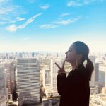 Aya Asahina Instagram - . . 本日、30歳になりました💙 . あっという間に30歳で驚きが隠せませんが、、。 でも今までの人生を振り返っても、 本当にいい時間を過ごせているな。と感じます。 . 30代は知識や知性をつけながら、 品のある女性を目指していきます。 . いつも応援してくださっている皆様、 本当にありがとうございます💓 こんな私ですが30代も引き続きよろしくお願い致します！！ . そして関係者の皆様、 沢山のお祝いを本当にありがとうございます。 素敵な方々とお仕事をさせて頂ける幸せを噛み締めながら、 これからも頑張って行きます♥️ こんな素晴らしい30歳を迎える事ができて、本当に幸せです🥺 ※感謝の気持ちを込めてポストさせて頂きます。 . . .