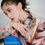 Aya Asahina Instagram - . . @voguejapan x @paulsmithjapan Photo: @kodaiphoto Styling: @shizuka_yoshida_ Hair and Makeup: @rieshiraishi1220 Prop Stylist: @takashi_imayoshi . .