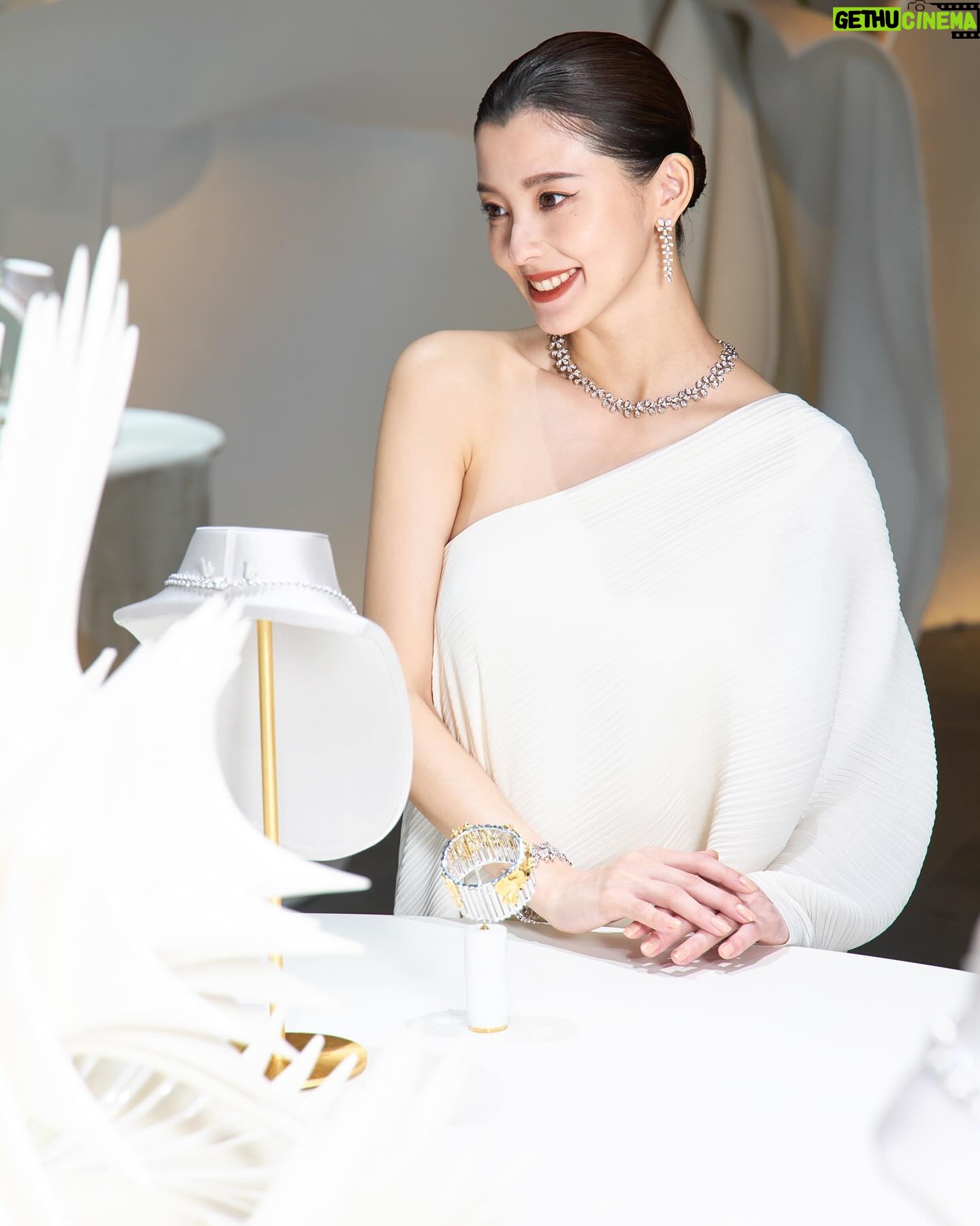 Aya Asahina Instagram - . . -CHAUMET- . . #ショーメ #chaumet #conversationvirtuoses2 @chaumetofficial . .
