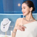 Aya Asahina Instagram - . . -CHAUMET- . 先日特別イベント「Conversation Virtuoses 2」 ショーメの卓越したハイジュエリーと、 日本伝統を受け継ぐ若き匠３名との “対話”を見させていただきました。 . 今年6月にパリに伺った時に拝見した ハイジュエリーもあり、 とても輝かしく繊細で素敵な時間を過ごさせて頂きました。 . #ショーメ #chaumet #conversationvirtuoses2 . @chaumetofficial . .