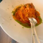 Aya Omasa Instagram - ローマからベネチアの1週間の撮影で私は何度パスタを食べたのでしょう🍝🫠 今回の撮影のために二ヶ月くらい身体を絞っていたのですが、、着いてからの爆発で帰ってまた気合いを入れ直さなければ🫠 でも、、幸せでした🧡🇮🇹🍝 ご飯が美味しいのが1番！ #パスタ三昧