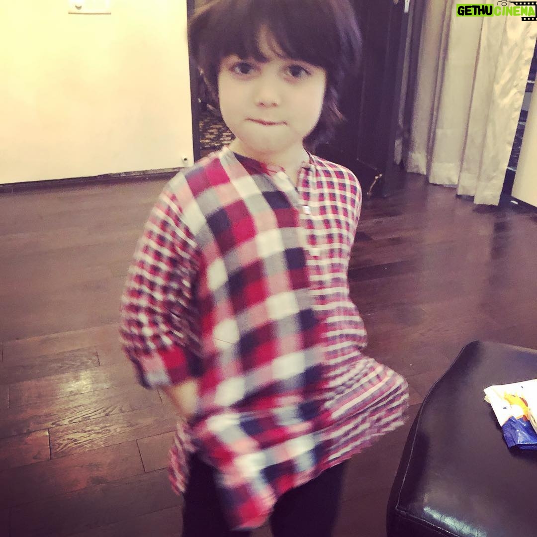 Ayesha Takia Instagram - My doll in an @twisteddevotion kurta 😍🖤🙏🏻