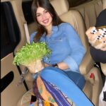 Ayesha Takia Instagram - When ur mama @faridahtakia knows ur a vegan baby who loves fresh microgreens as much as a bouquet of gorgeous flowers 😃🫠💓💋💕💗🔥😍😘
