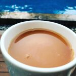 Ayesha Takia Instagram – Chai time by the pool😇😇😇 #vegan chai almond milk, black tea, jaggery, ginger !