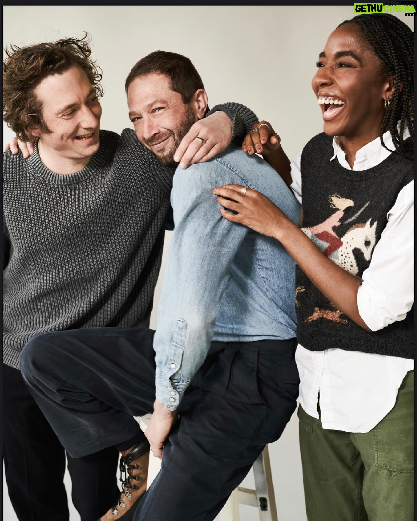 Ayo Edebiri Instagram - me and my bears giving GAP ad for emmy mag 🐻🤎 pics by @vsteves words by @maramovies thank u @televisionacad