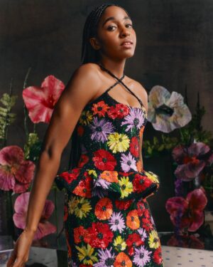 Ayo Edebiri Instagram - 💐RODARTE💐

thank you so much for having me❣️

Designed by @kateandlauramulleavy
Photography by: @dritch
    
Styled by: @shirleykurata and @ashleyfurnival
Hair by: @milesjeffrieshair
Makeup by:  @u.z.o for @narsissist
Manicures by: @MTMorganTaylor
Production Design by: @adamandtinadesign
Post Production: @phtsdr
Production by: @blondprodn
Executive Production by: @nicoleprokes
Production Coordinator by: @amandamescudi
Production by: @h.ladyyy
Shot at Primo Studio @primostudiosla
#rodarte