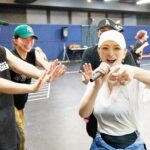 Ayumi Hamasaki Instagram - このツアー最後のリハーサルだったので、おまさ @masayukikamo が写真撮りにスタジオ来てくれた🥹🫶 これがまだ先週だなんて、びっくり！ #ayu47都道府県tour #最後のスタジオリハ #ちょいちょい #気になるとこあるやんな