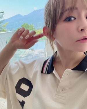 Ayumi Hamasaki Instagram - しゃーわせな週末🕊️🫧🫧🫧

#妖怪多め
#みんなはどんな週末だった？