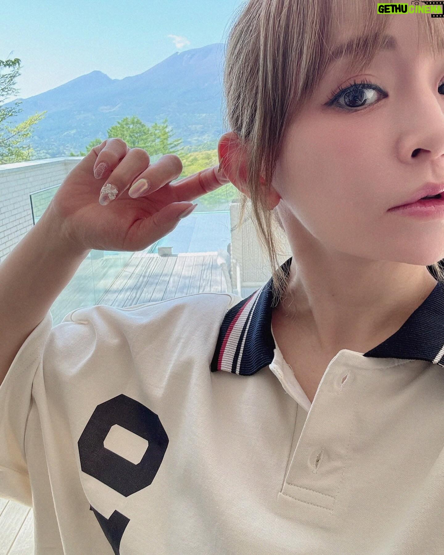 Ayumi Hamasaki - 3 Likes - しゃーわせな週末🕊️🫧🫧🫧
#妖怪多め
#みんなはどんな週末だった?