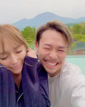 Ayumi Hamasaki Instagram - しゃーわせな週末🕊️🫧🫧🫧

#妖怪多め
#みんなはどんな週末だった？