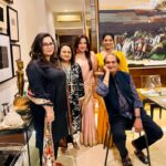 Azmeri Haque Badhon Instagram - This was such a great moment ❤️! With the celebrated photographer RAGHU RAI !