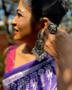 Azmeri Haque Badhon Instagram - Hello world 😎! 

Jewelry @gluedtogether.handcrafted.art