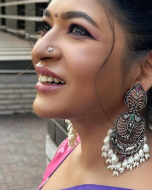 Azmeri Haque Badhon Instagram - Hello world 😎! 

Jewelry @gluedtogether.handcrafted.art