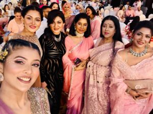 Azmeri Haque Badhon Instagram - ❤️