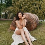 Azra Akın Instagram - 🐚🤍