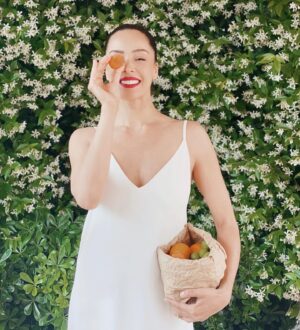 Azra Akın Instagram - 🍑🍊🍒