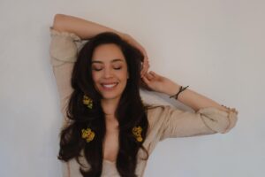 Azra Akın Instagram - Bahar geldi🌼