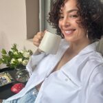 Azra Akın Instagram - Günaydın 🌸🫖💛