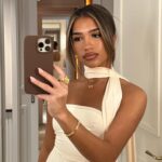 Azra Mian Instagram - 📍🇫🇷