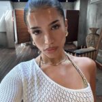 Azra Mian Instagram - 🤳🏽