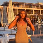 Azra Mian Instagram - 📍 Ibiza