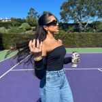 Azra Mian Instagram - Got to enjoy watching my first pickleball game with @celsiusofficial #CELSIUSbrandpartner☀️💋 @fireworkfoundation