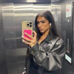 Azra Mian Instagram – 22 I’m in paris baby
