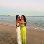 Azra Mian Instagram - 23 years being best friends ❤️🎂
