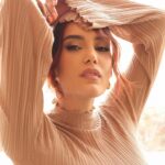Bárbara Islas Instagram - Pelirroja vibes 🔥 📸 @infiernno 🪮 @karianamua 💄 @karianamua 👗 @dantealbertti