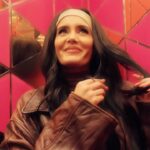 Bárbara Islas Instagram - #unwritten vibes!!! Que canción te pone de buenas? Video @tinomoix
