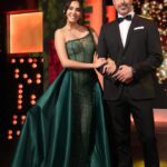 Bárbara Islas Instagram - Un año mas 💚 @premiolonuestro #premiolonuestro #Styling @dantealbertti #vestido @danielperezmexico @daniel_perezz_ #makeup&hair @simri_abner