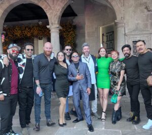 Bárbara Lombardo Instagram - Morelia fue hermoso @ficm 💚 gracias infinitas a @carlossantos.mx por confiar en mí y dejarme interpretar a “Jackie Lombardo” a @monicahuarte por ser la mejor compañera y al MEJOR crew por ser los mejores compañeros y técnicos. #SeñoraInfluencer se ve divina. Espero puedan verla pronto en los cines de todo México 🇲🇽 #señorainfluencer 
•
Gracias @_tavogarcia @mishkabuenosaires