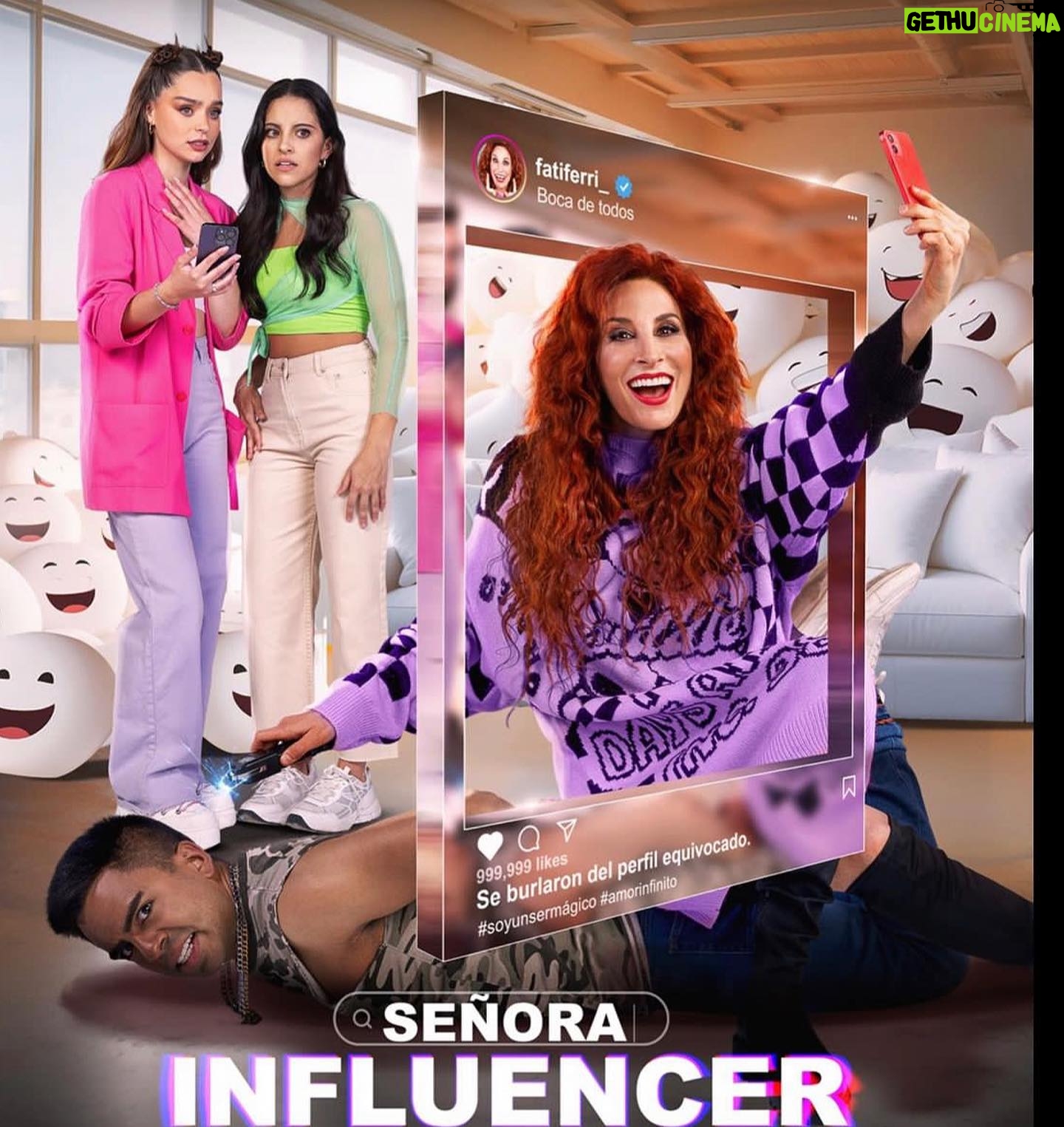 Bárbara Lombardo Instagram - Arrancando época de estreno 🩷 #SeñoraInfluencer se verá hoy en Los Angeles en el Festival @holamexicoff y luego en @ficm el 23/10 ☀️ Nos vemos el 3 de Noviembre en los cines 🇲🇽✊🏻 de todo México.