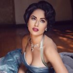 Bárbara Mori Instagram – Liz Taylor.
Un recuerdo de mi amor @urielsantanafoto 📸