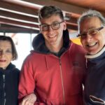 Bárbara Mori Instagram - La abuela Gladys que cumplió 102 y está regia y la familia del Sur. Los amo!❤️ Paisito mío, corazoncito en el mar. 🇺🇾