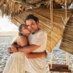Bárbara Mori Instagram - Good times! Amor, luz, consciencia, armonía, equilibrio, risas, alegría, trabajo personal, evolución, transformación. Esos son mis deseos para esta humanidad de la que formamos parte todos. Que encuentren ese deseo profundo que habita en sus corazones. ❤️ Feliz 2023❤️