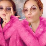 Bárbara Mori Instagram - Abre el corazón para aquellos que siguen tus pasos. Muy buenos días. Cons & Cami. ❤️