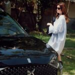 Büşra Develi Instagram - On the road ⚡️✌🏻@dsturkiye #DS #ETENSE #ZarafetiTakipEt #işbirliği