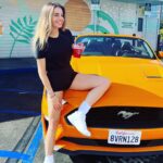 Büşra Pekin Instagram - Profil sayfasına bi turuncu lazımdı.. #arabakira #semtgeçici