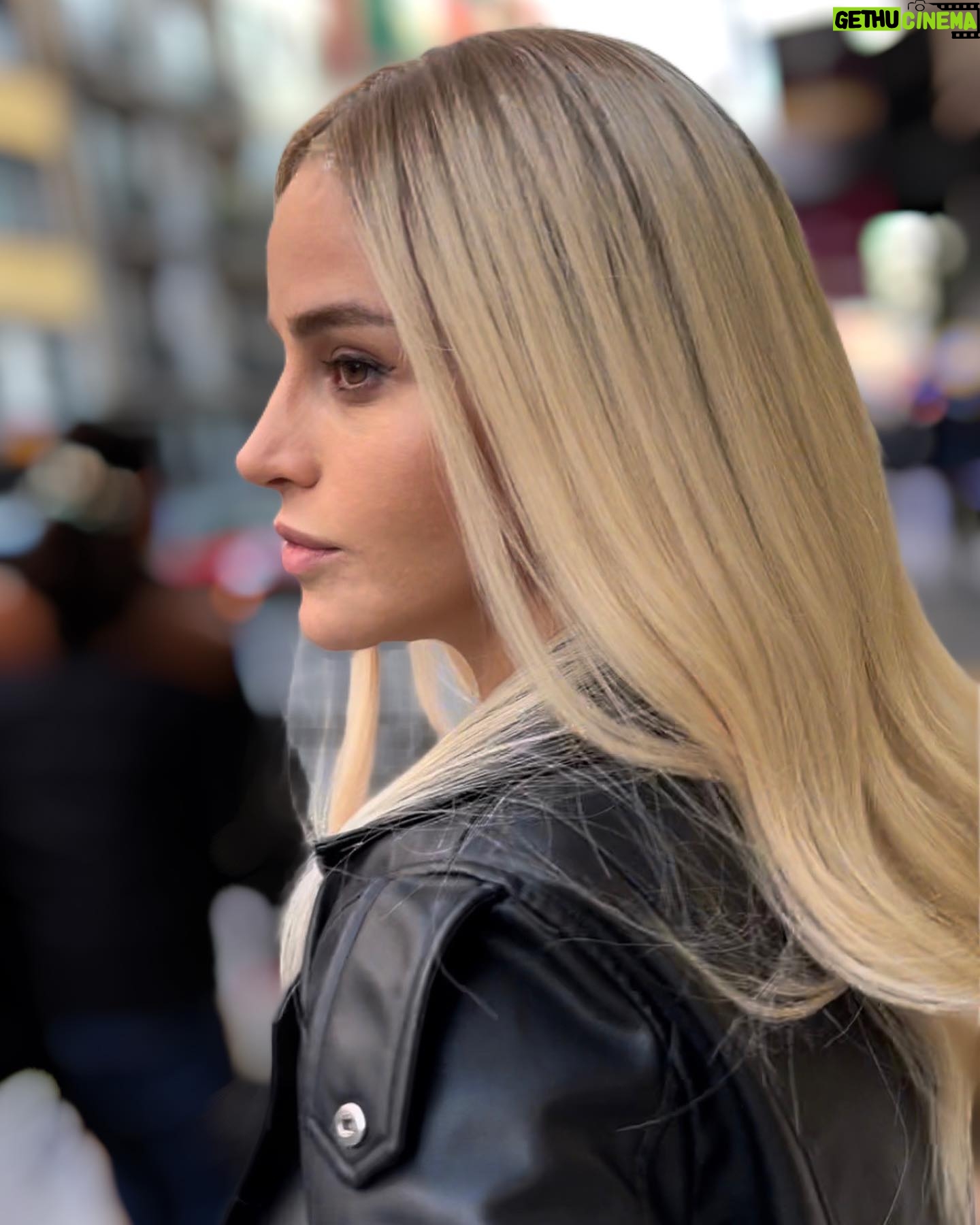 Büşra Pekin Instagram - Çok Aşk” film hazırlıkları..