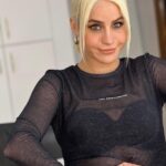Büşra Pekin Instagram - Make up / Fotoğraf @gamzeteq Edit program @faceapp *Fotoğraflarda filtre kullanılmıştır.