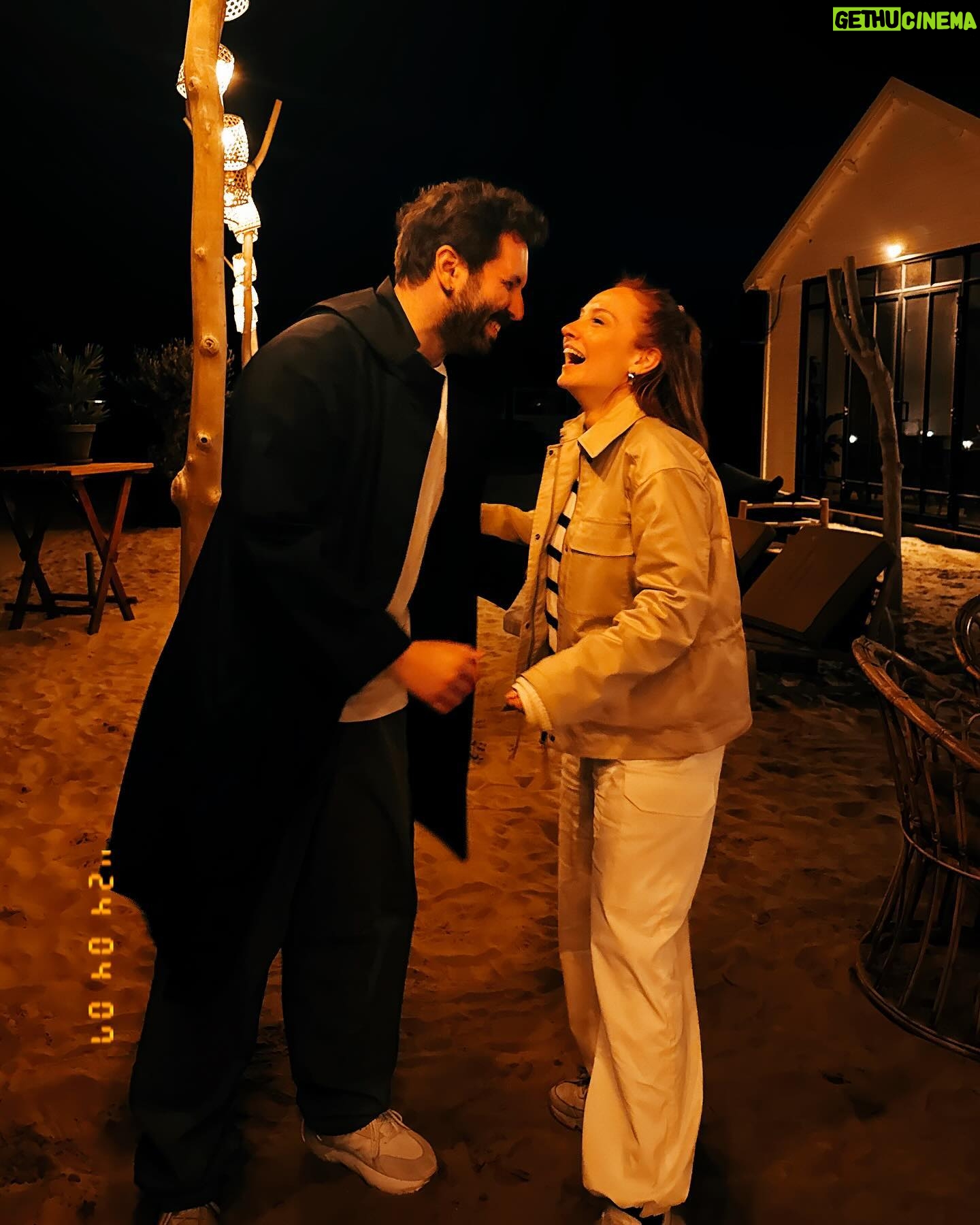 Başak Gümülcinelioğlu Instagram - Only advice we know : Be with that someone who makes you love yourself a bit more. Marry your best friend, laugh more, dance more, eat well, watch sunsets, hold hands, travel travel travel, etc. ❤️🪬 Tulum in Netherlands , another good surprise. April 24