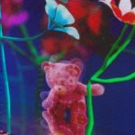 Başak Gümülcinelioğlu Instagram - Aşırı pembe biri, hayal dünyası, saz arkadaşları ve dünyanın en pembe postu 🌸 Kaydırınca bir şeyi çok sevdiğimde dönüştüğüm Japon animenin sesini duyuyoruzahshjajaj İyi pazarlar, gününüz mis gibi geçsin dostlarım 🪬