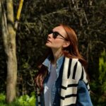 Başak Gümülcinelioğlu Instagram - Ben, bahar, kedi, sevdiğim bir moda ikonunun seçim kombini 🌳