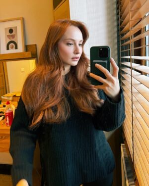 Başak Gümülcinelioğlu Instagram - Good hair day >>>