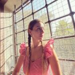 Başak Parlak Instagram - Telaşsız günler vardır 🎷